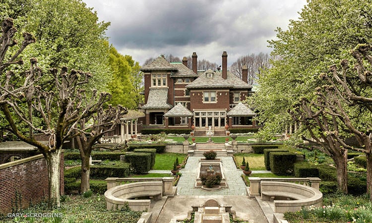 Inn at Irwin Gardens